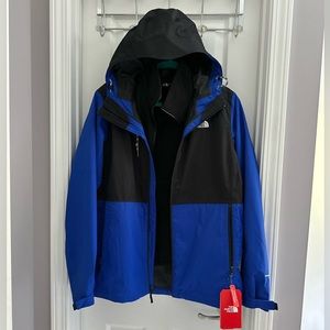 TNF BLUEBLACK  DRYVENT JACKET/large